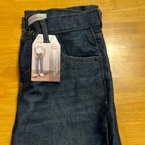 Levi’s 514 Straight Jeans